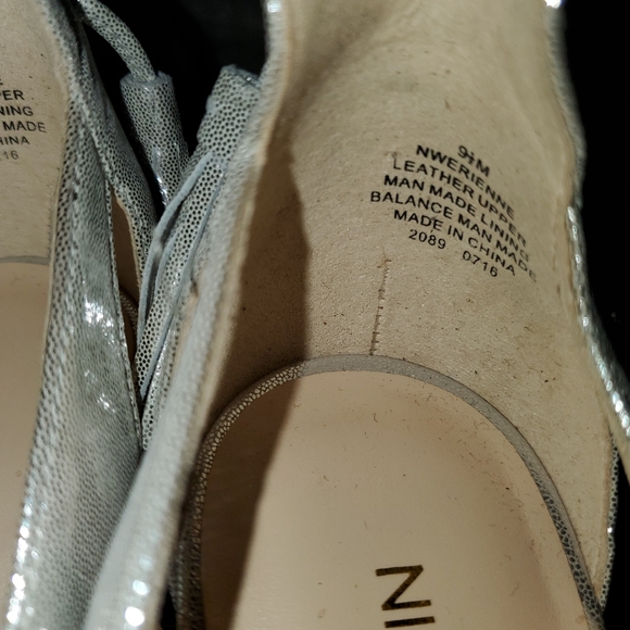 Silver heels - Picture 6 of 9